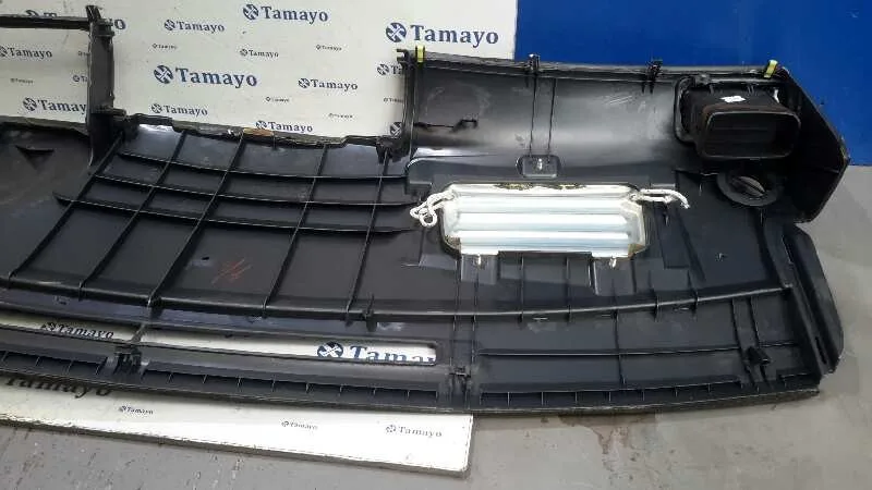 Salpicadero para Toyota Corolla (E12)