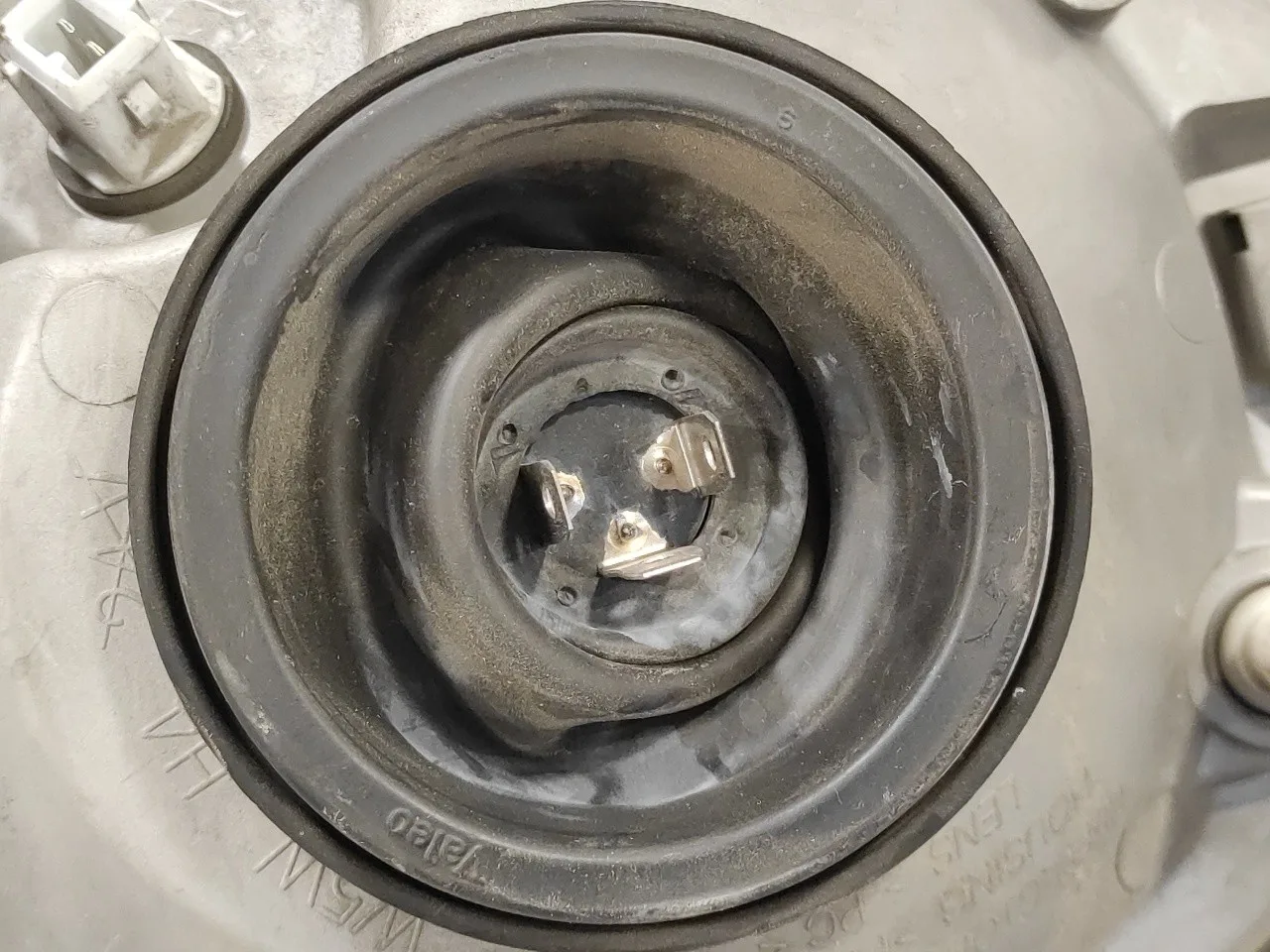 Faro Izquierdo para Renault Trafic Caja Cerrada (Ab 4.01)