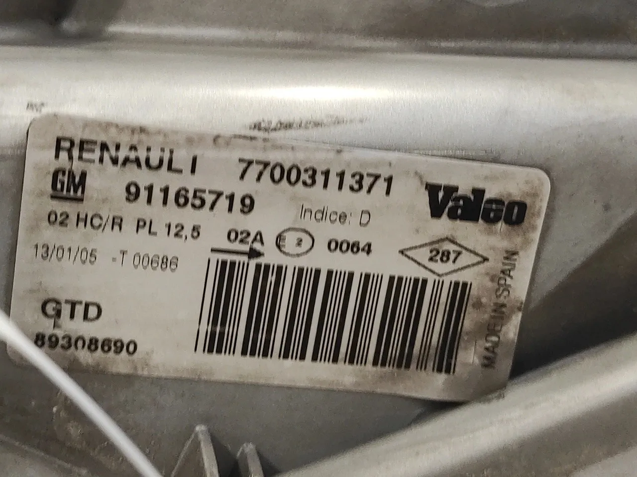 Faro Izquierdo para Renault Trafic Caja Cerrada (Ab 4.01)