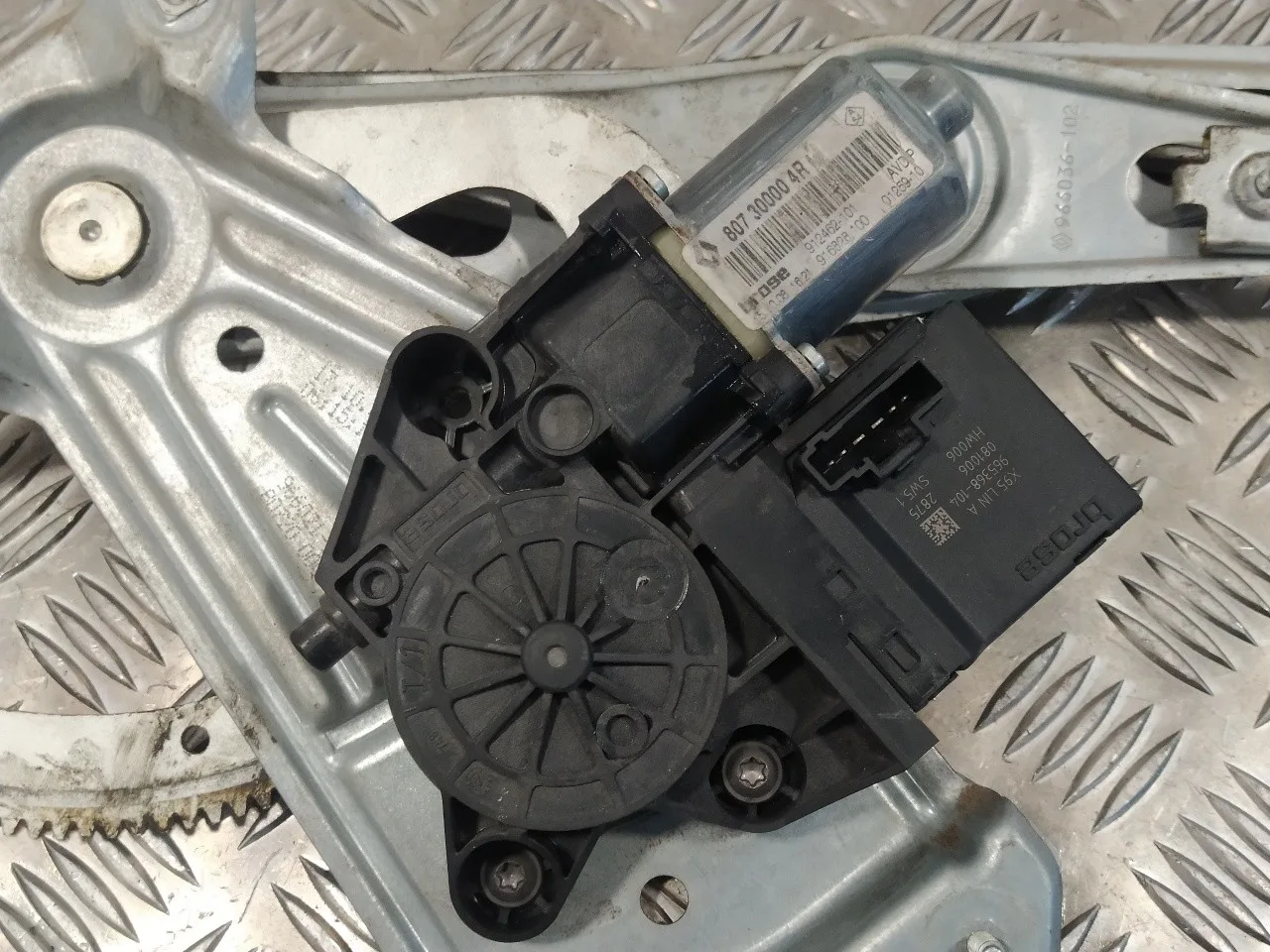 Elevalunas Delantero Derecho para Renault Megane Iii Berlina 5 P