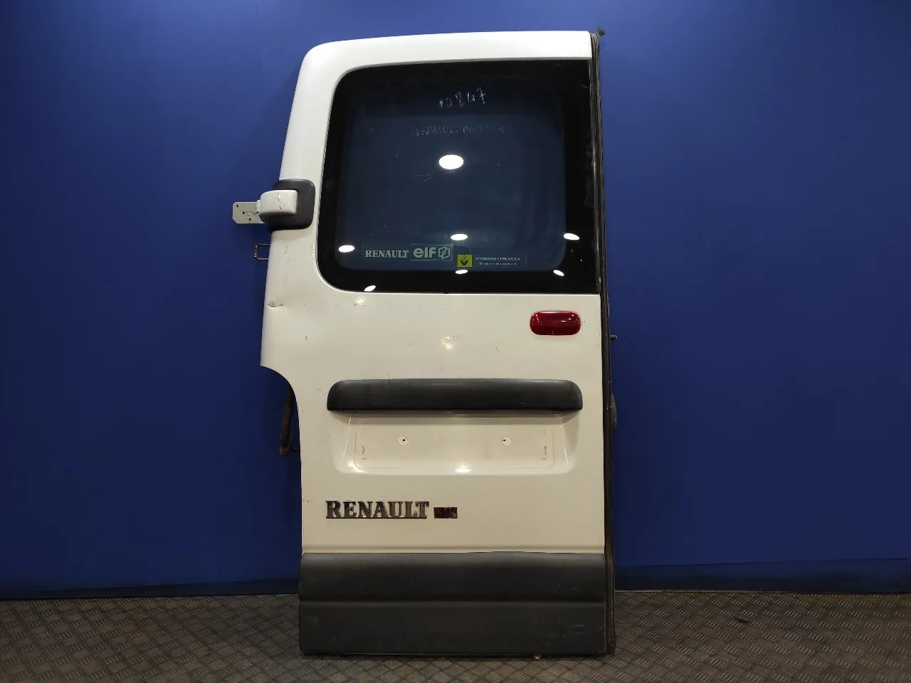 Puerta Trasera Carga Izquierda para Renault Master Desde '98