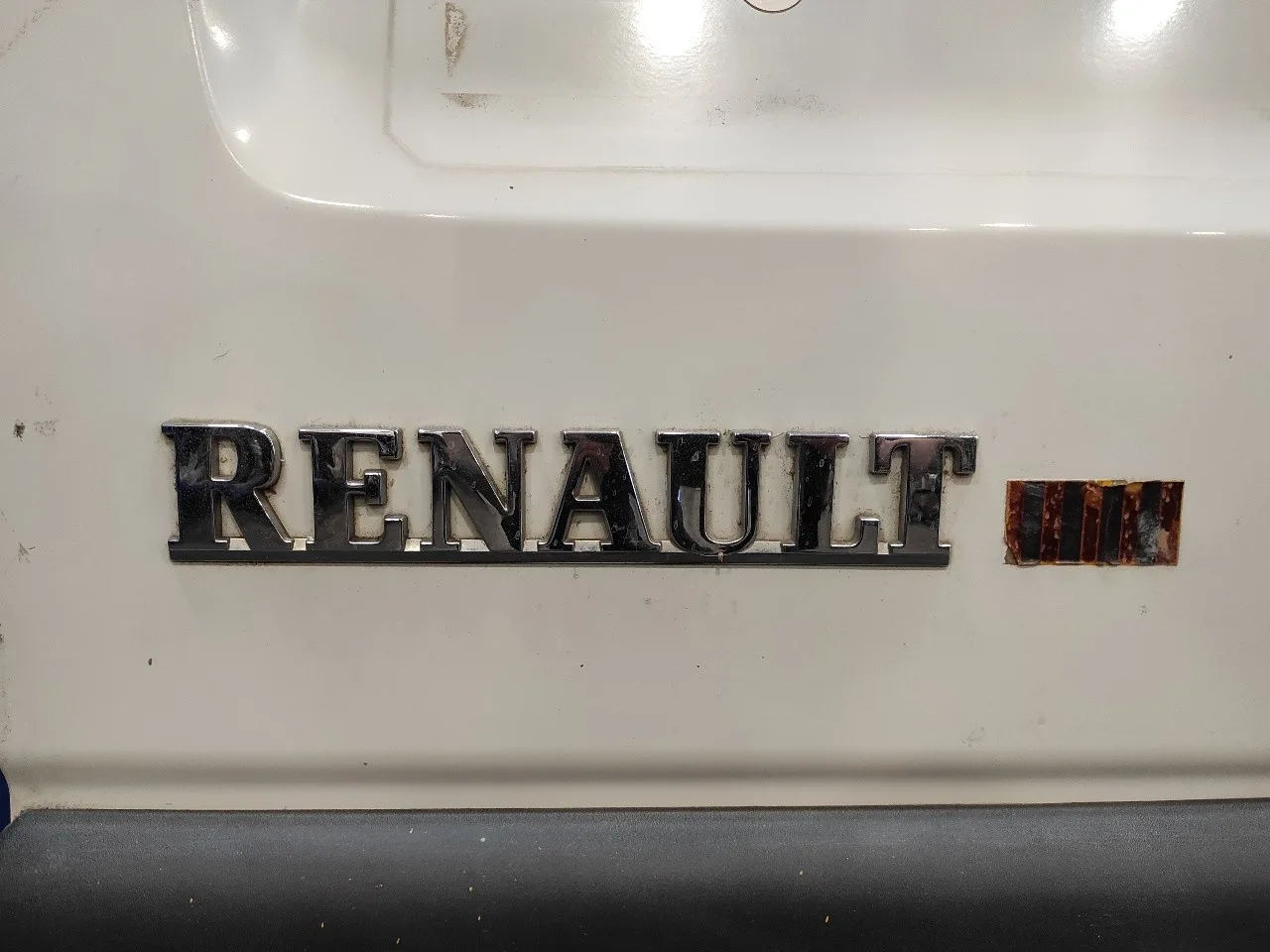 Puerta Trasera Carga Izquierda para Renault Master Desde '98