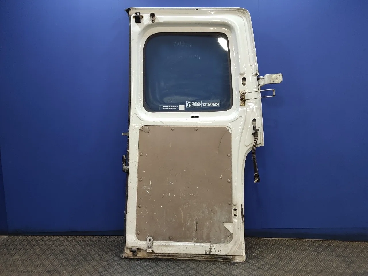 Puerta Trasera Carga Izquierda para Renault Master Desde '98