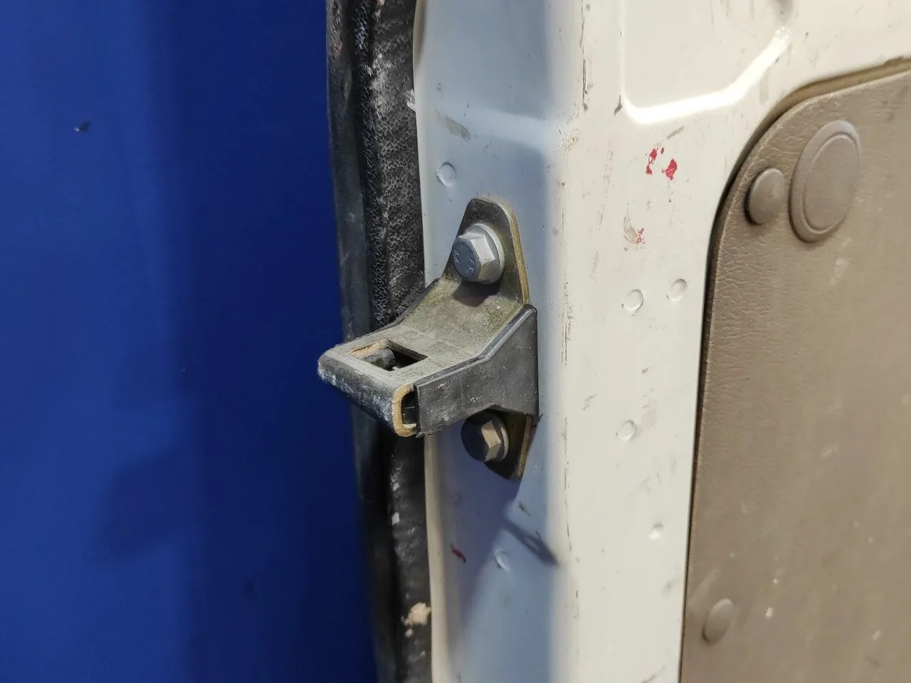 Puerta Trasera Carga Izquierda para Renault Master Desde '98
