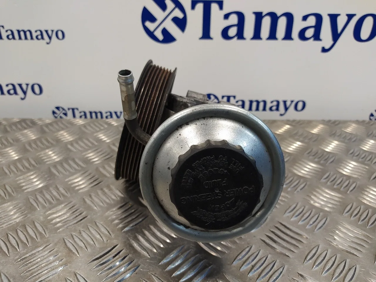 Bomba Direccion para Toyota Avensis Wagon (T25)