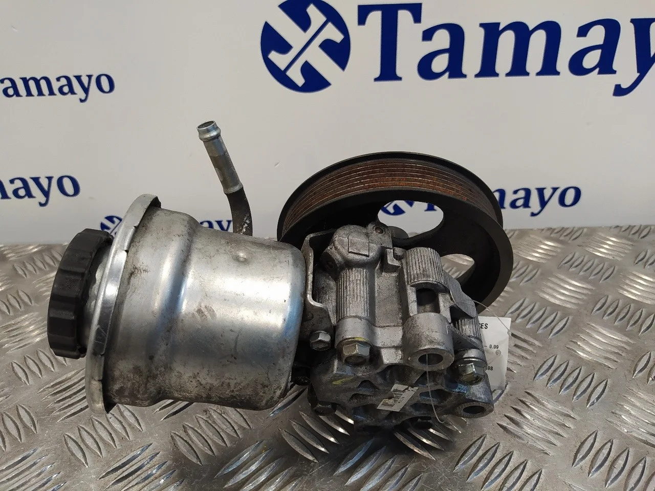 Bomba Direccion para Toyota Avensis Wagon (T25)