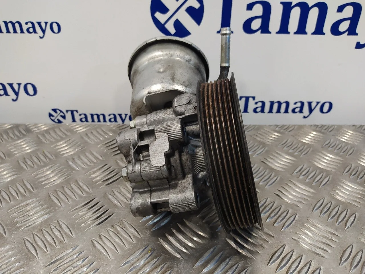 Bomba Direccion para Toyota Avensis Wagon (T25)