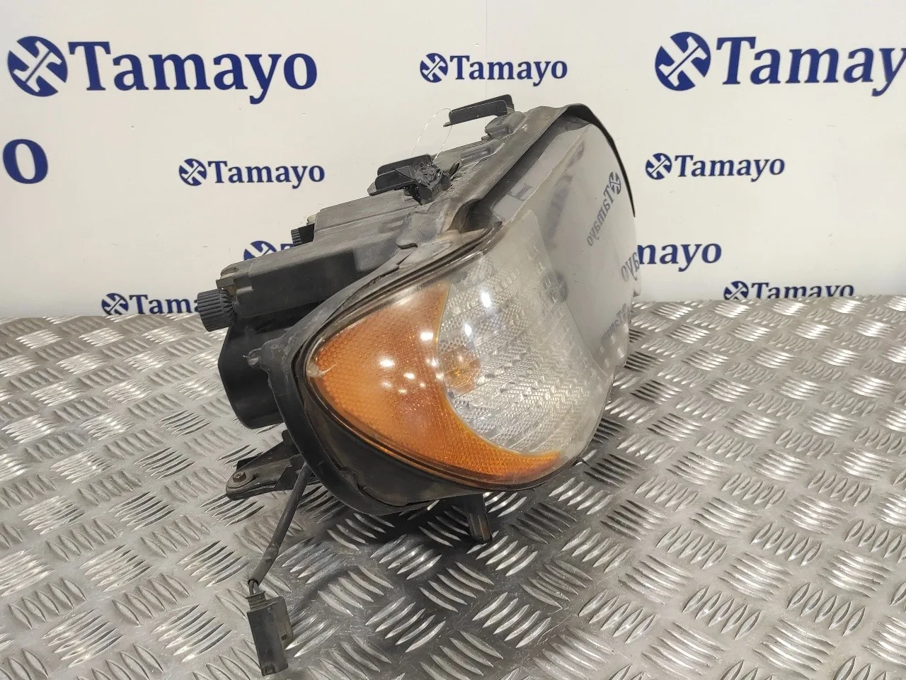 Faro Derecho para Bmw X5 (E53)