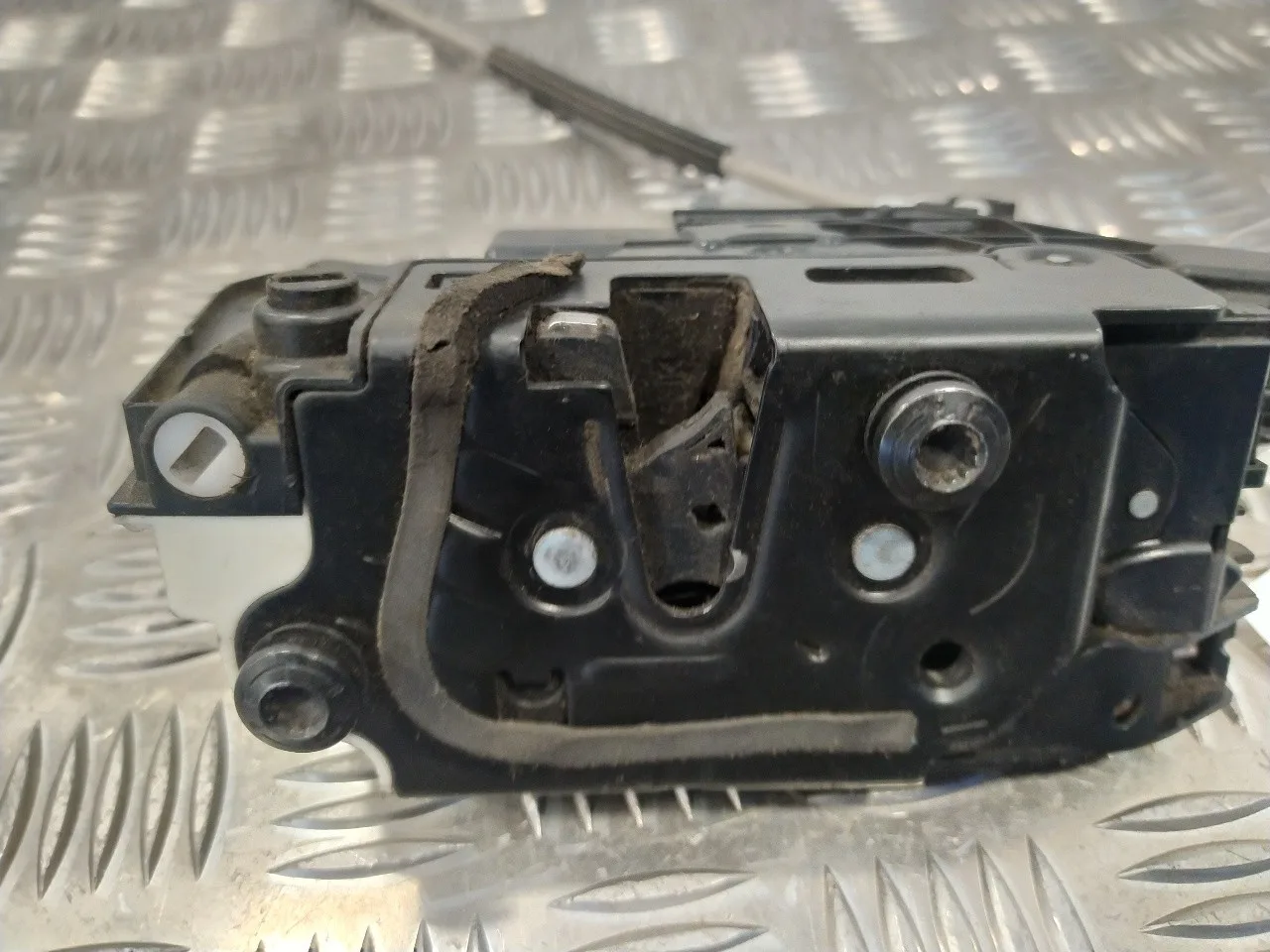 Cerradura Puerta Trasera Izquierda para Seat Ibiza (6P1)