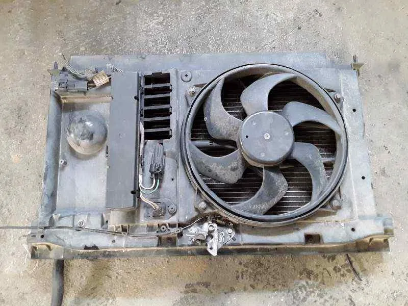 Condensador / Radiador Aire Acondicionado para Peugeot 307 Cc (S1)