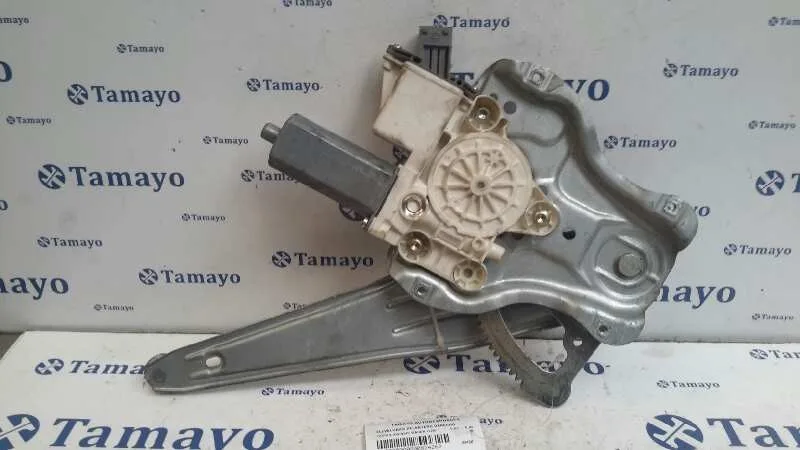 Elevalunas Trasero Derecho para Toyota Avensis Wagon (T25)