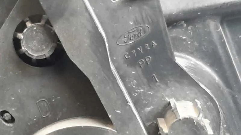 Elevalunas Delantero Derecho para Ford Fiesta (Cbk)