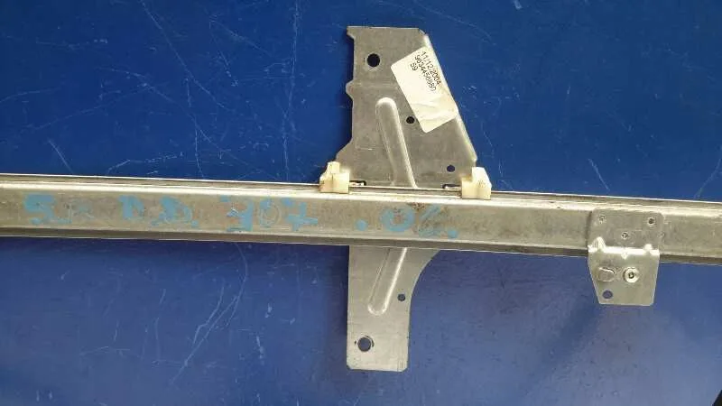 Elevalunas Delantero Derecho para Peugeot 307 (S1)