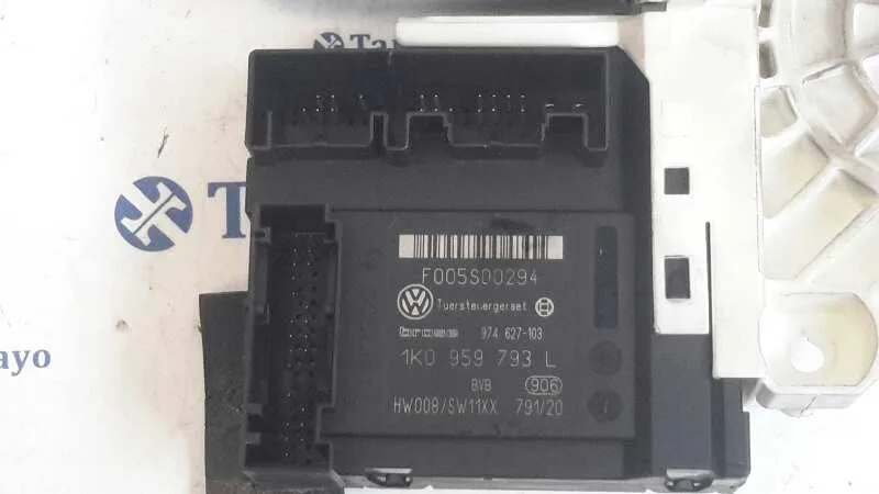 Motor Elevalunas Delantero Izquierdo para Volkswagen Passat Variant (365)
