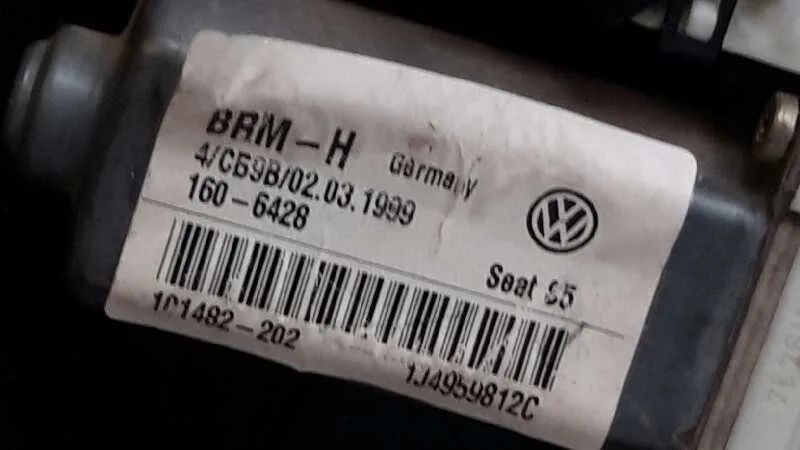 Elevalunas Trasero Derecho para Seat Toledo (1M2)