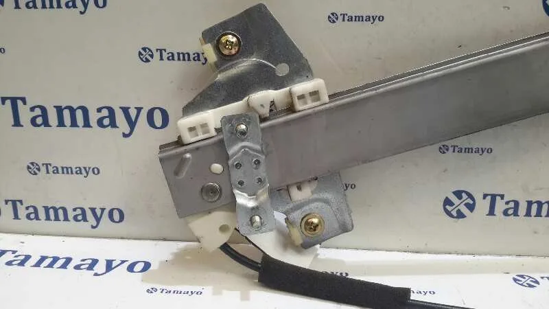 Elevalunas Delantero Derecho para Hyundai Lantra Familiar (Rd)