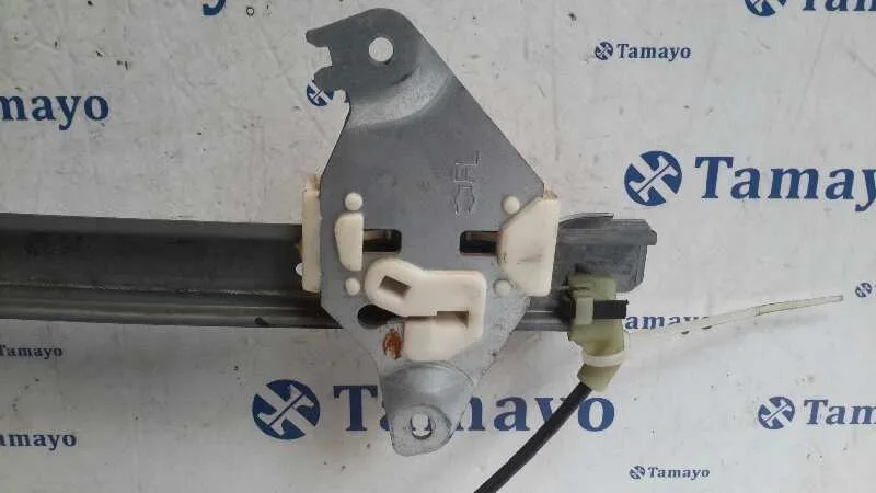Elevalunas Trasero Izquierdo para Nissan Almera Tino (V10M)