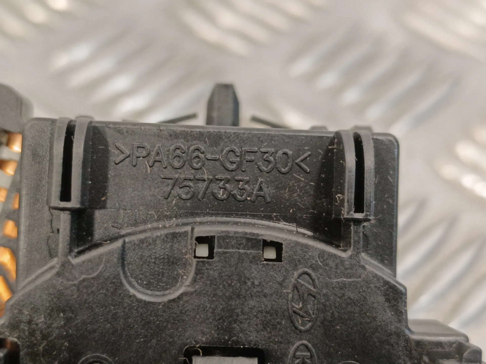 Mando Limpia para Kia Rio