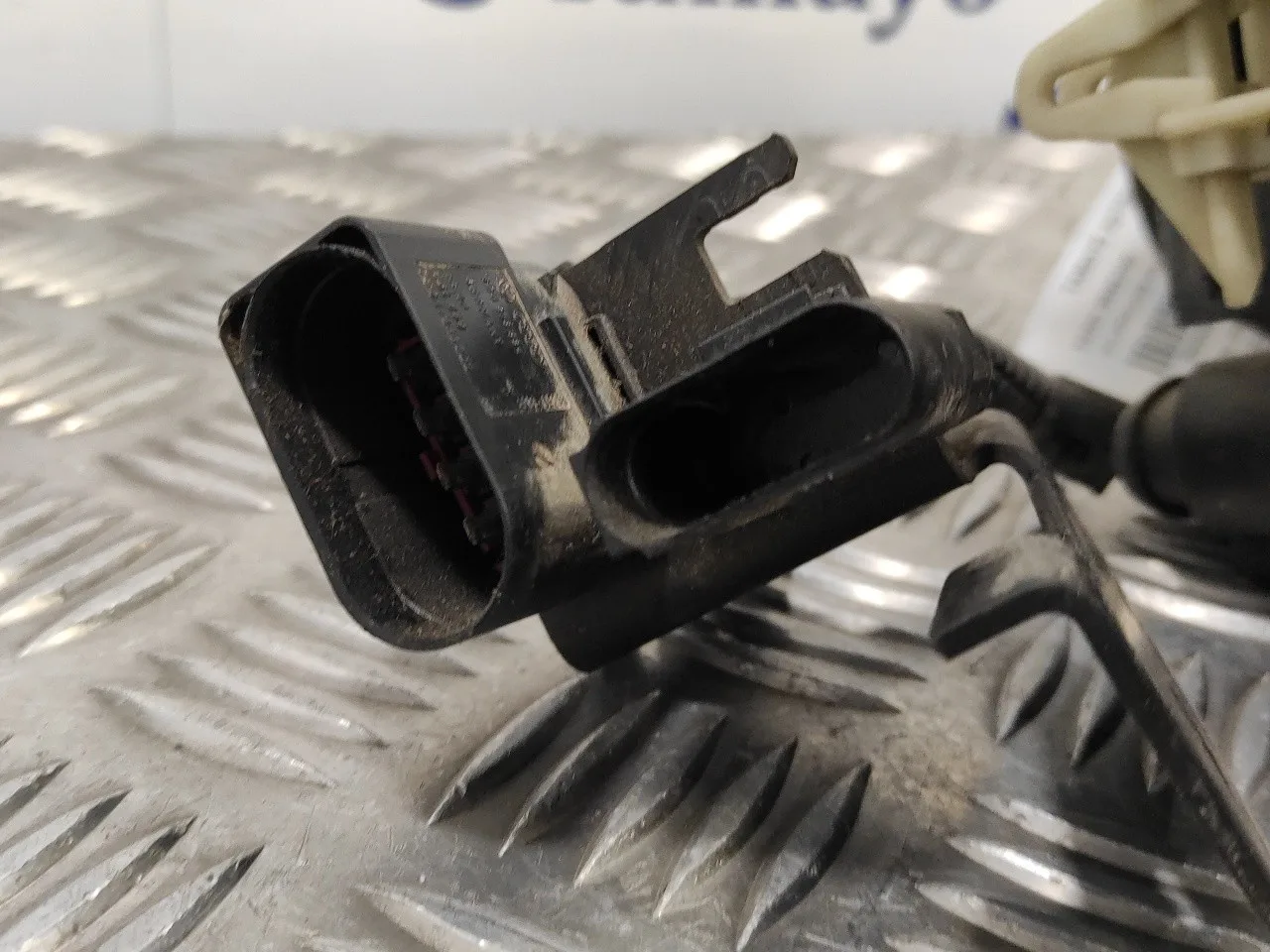 Faro Derecho para Volkswagen Polo Berlina (6N2)