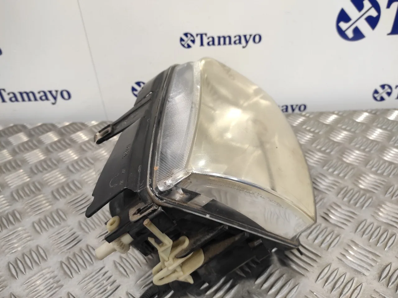 Faro Derecho para Volkswagen Polo Berlina (6N2)