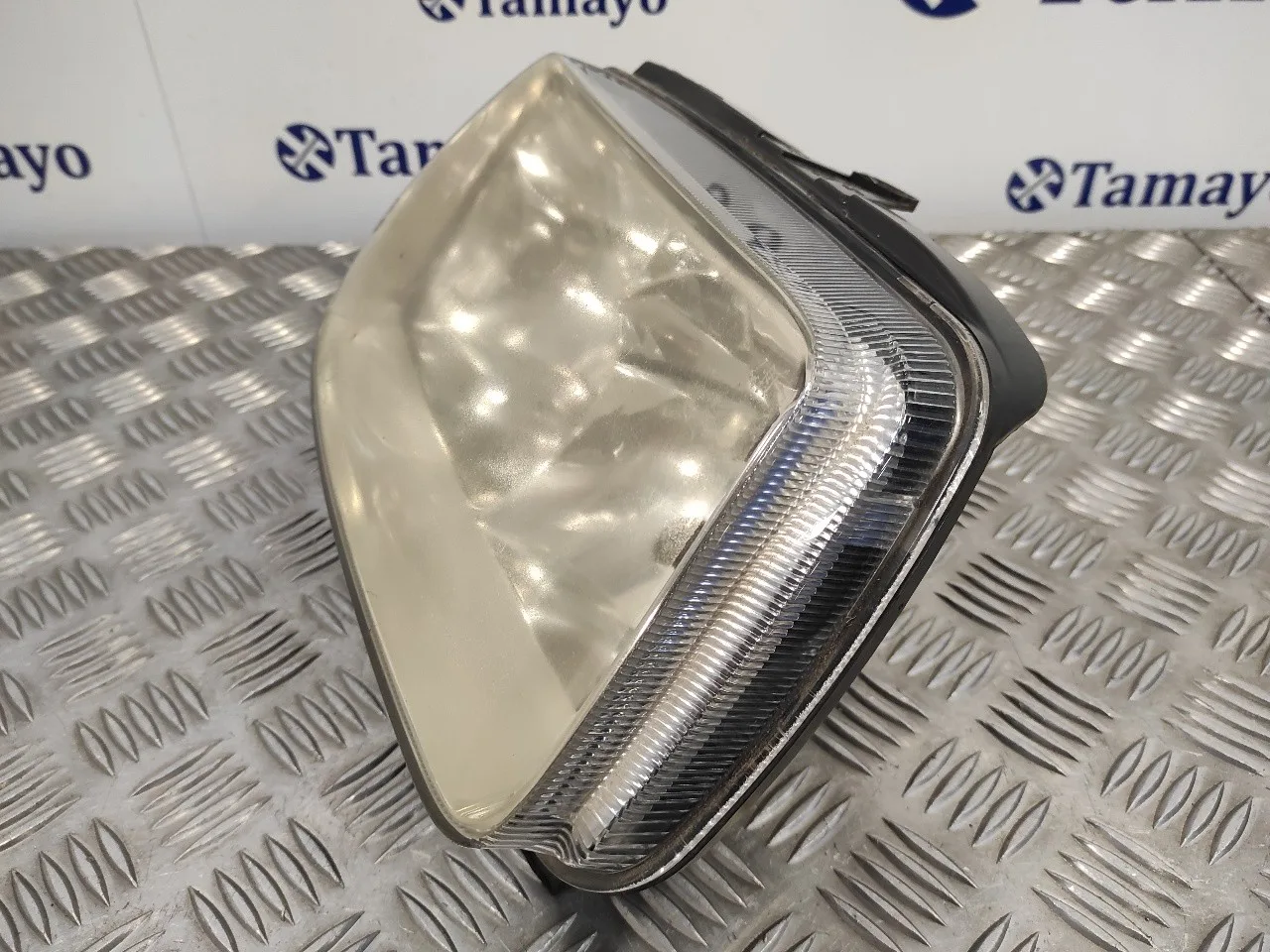 Faro Derecho para Volkswagen Polo Berlina (6N2)