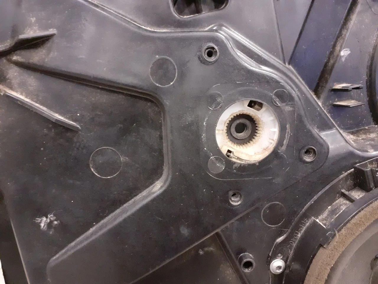 Elevalunas Delantero Izquierdo para Ford Fiesta (Cb1)