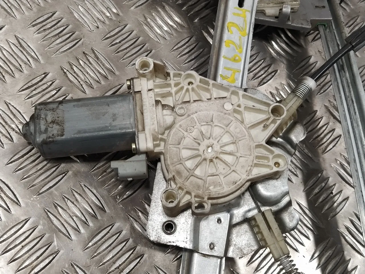Elevalunas Delantero Derecho para Peugeot 206 Cc