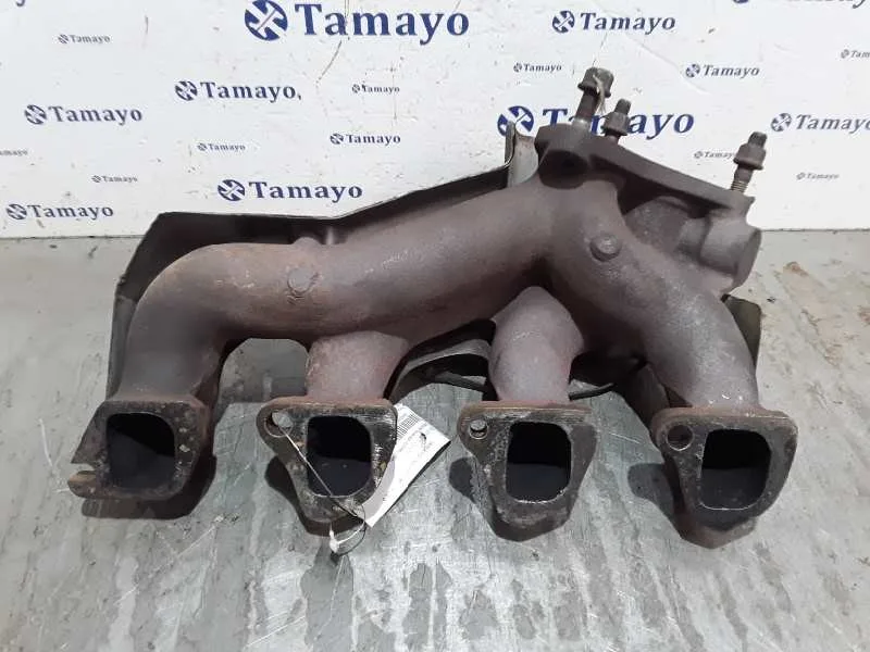 Colector Escape para Nissan Serena (C23M)