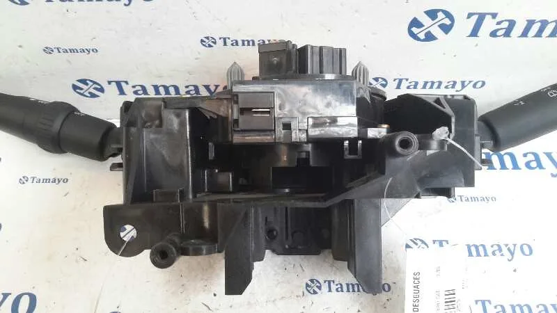 Mando Multifuncion para Mazda 3 Lim. (Bl)