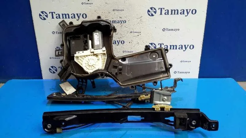 Elevalunas Delantero Derecho para Seat Leon (1P1)