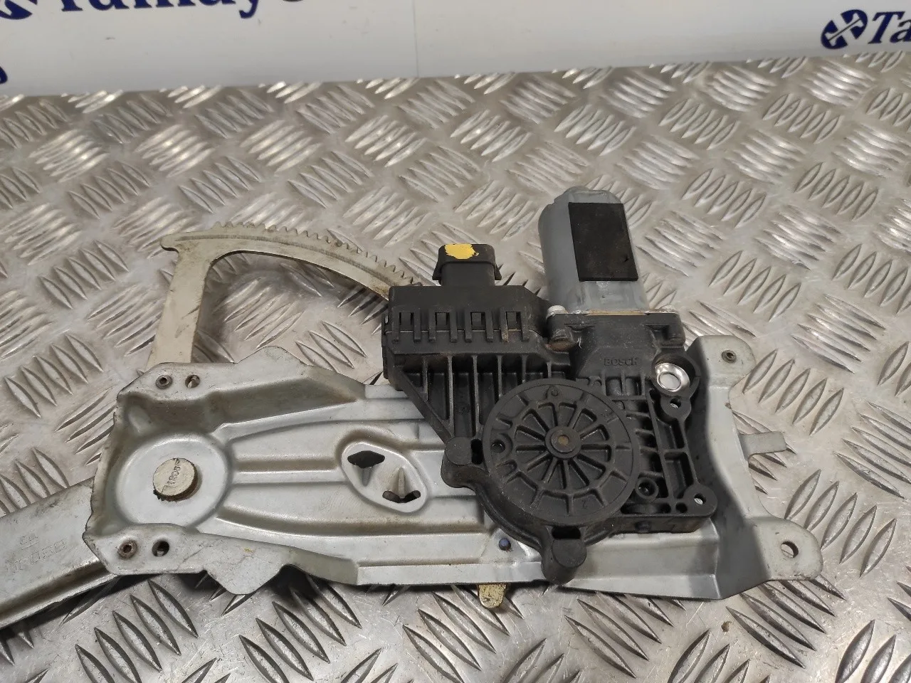 Elevalunas Delantero Derecho para Opel Astra H Ber.