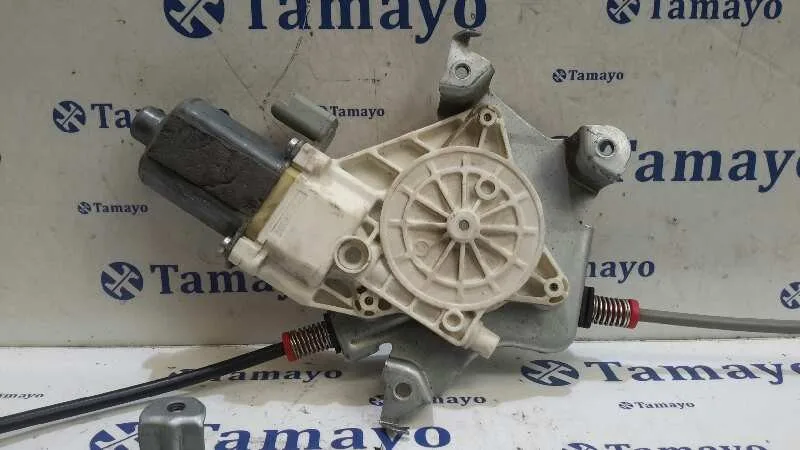 Elevalunas Delantero Izquierdo para Nissan Micra (K12E)