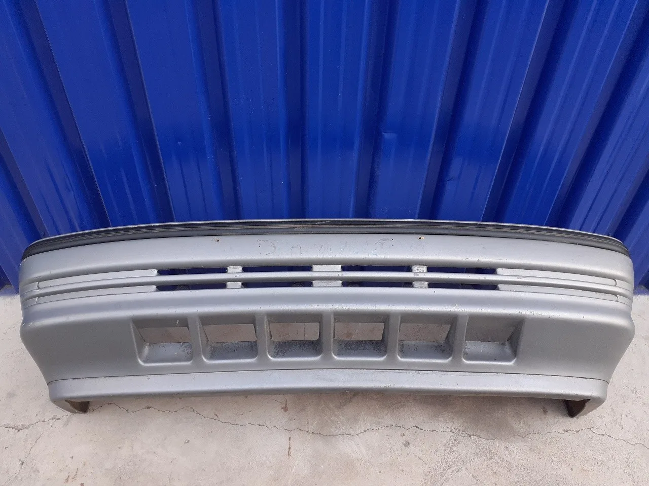Paragolpes Delantero para Chrysler Voyager (Es)
