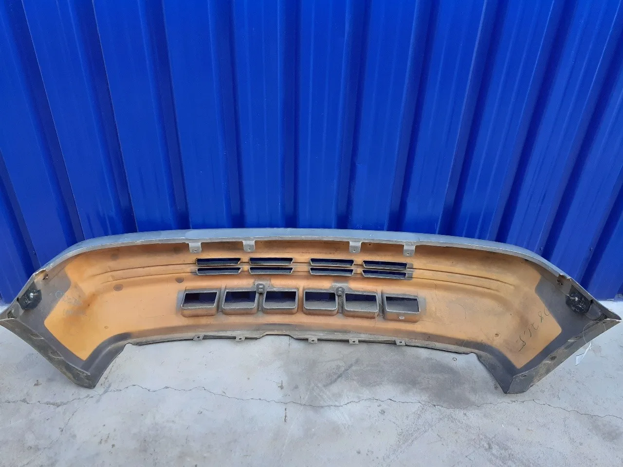 Paragolpes Delantero para Chrysler Voyager (Es)