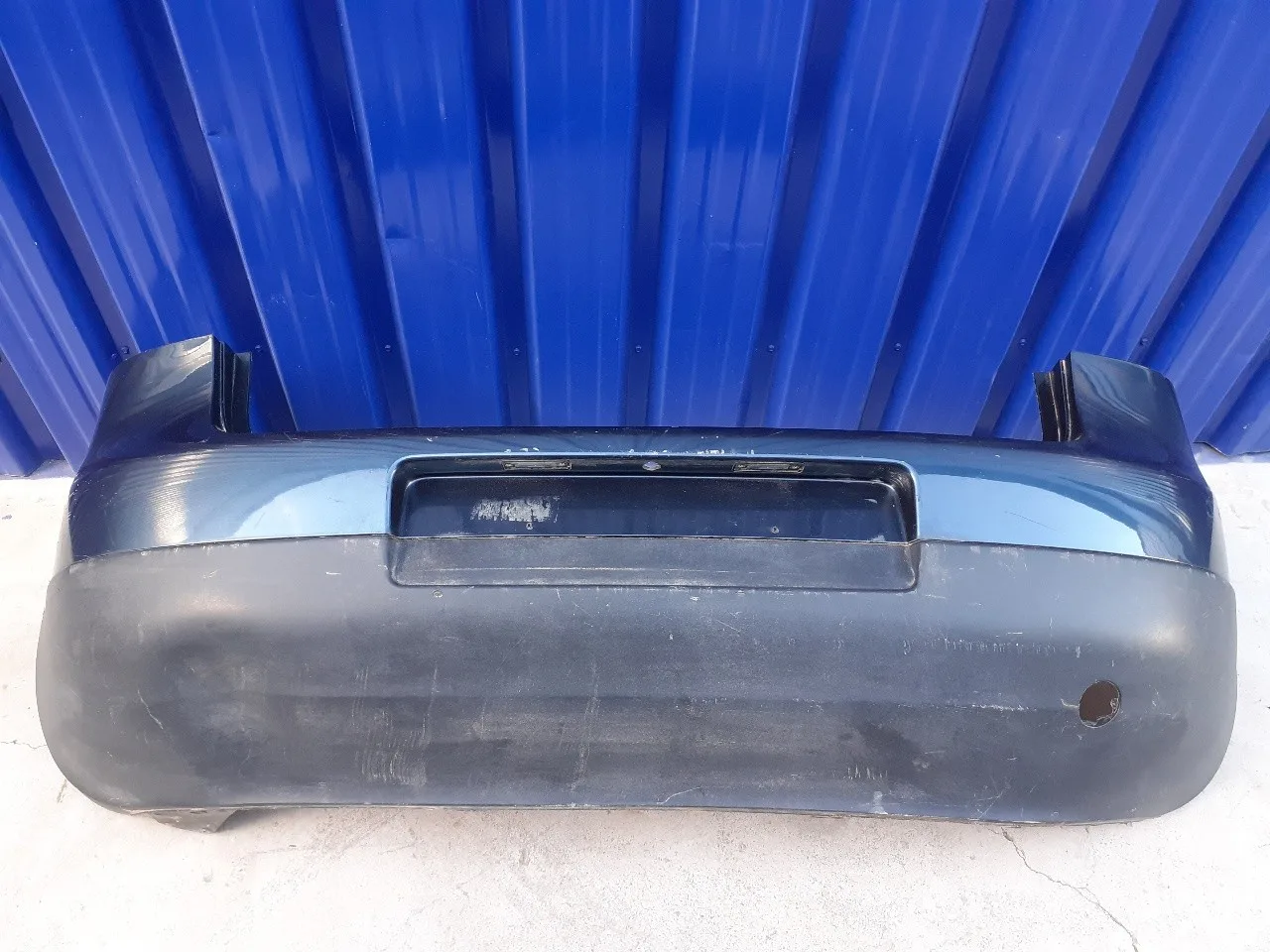 Paragolpes Trasero para Volkswagen Golf V Berlina (1K1)