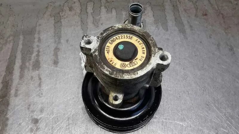 Bomba Servodireccion para Volkswagen Polo Berlina (6N1)