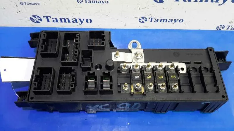 Caja Reles / Fusibles para Volvo Xc90