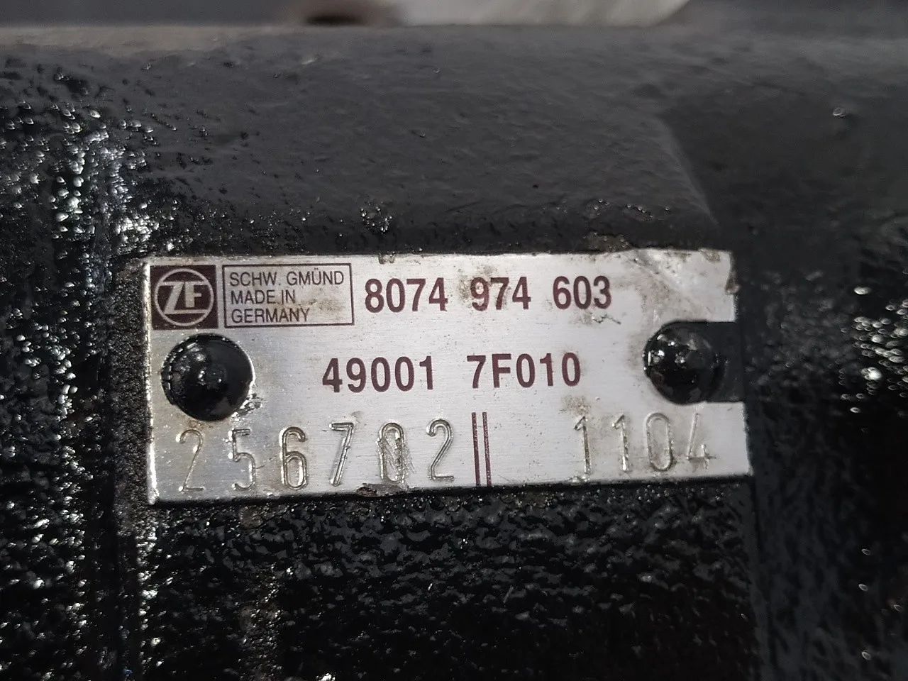 Caja Direccion para Nissan Terrano/Terrano.ii (R20)