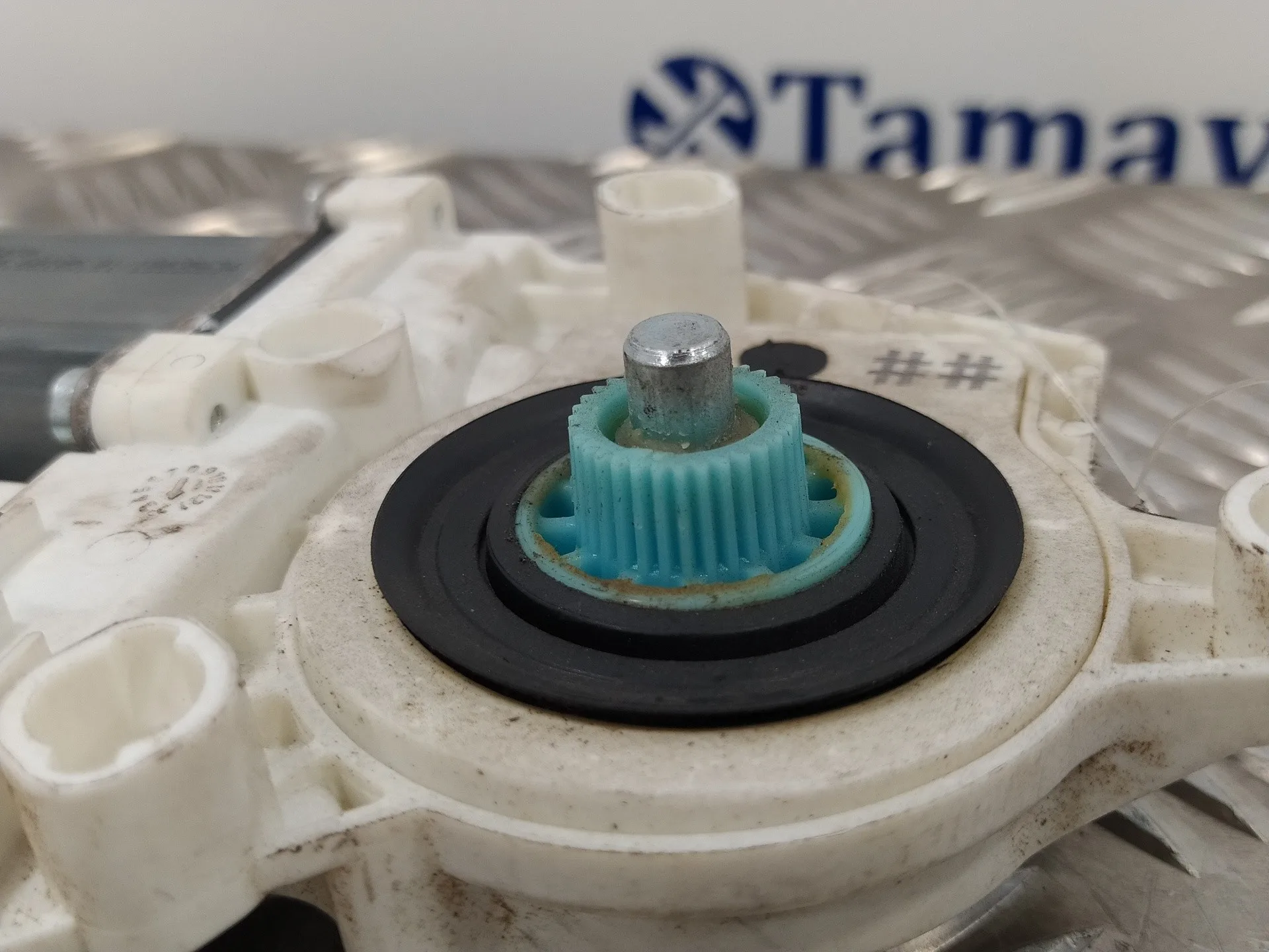 Motor Elevalunas Trasero Derecho para Volkswagen Touran (1T1)