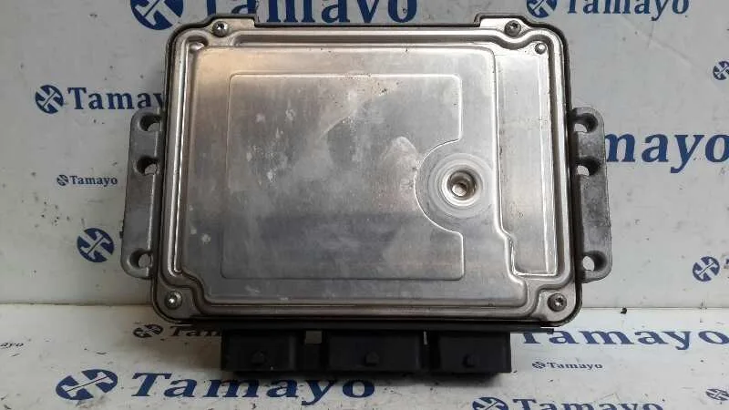 Centralita Motor Uce para Renault Megane Ii Berlina 3P