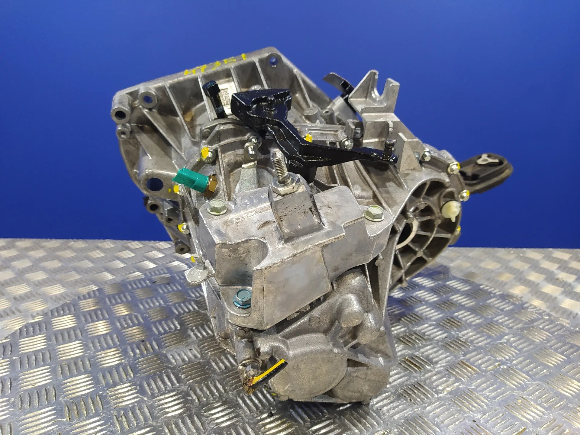 Caja Cambios para Nissan Pulsar (C13)