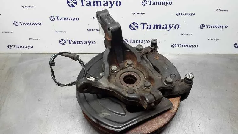 Mangueta Delantera Izquierda para Nissan Pulsar (C13)