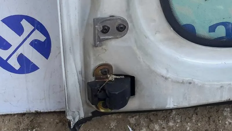 Puerta Trasera Carga Izquierda para Renault Trafic Caja Cerrada (Ab 4.01)