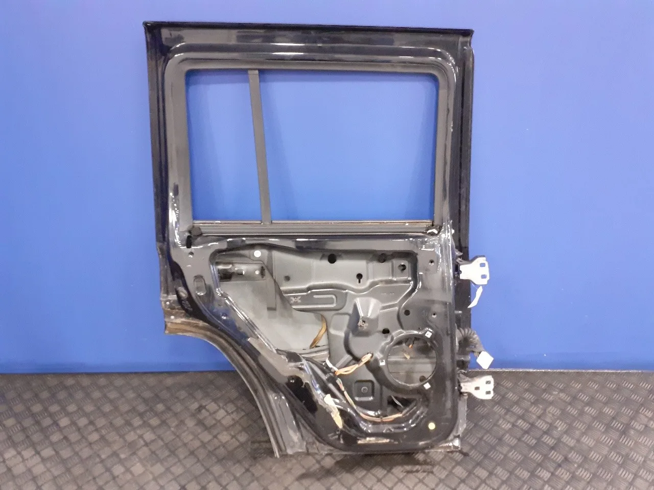 Puerta Trasera Izquierda para Jeep Commander (Xk, Xh)