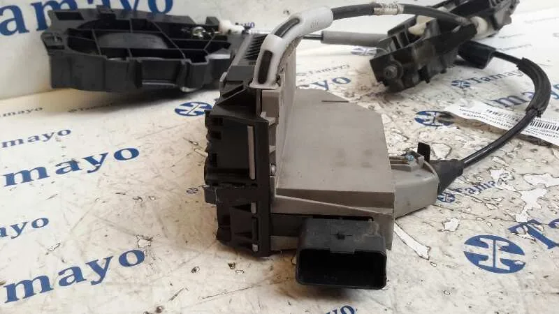 Cerradura Puerta Trasera Derecha para Peugeot 208