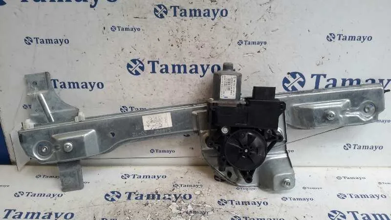 Elevalunas Delantero Derecho para Peugeot 208