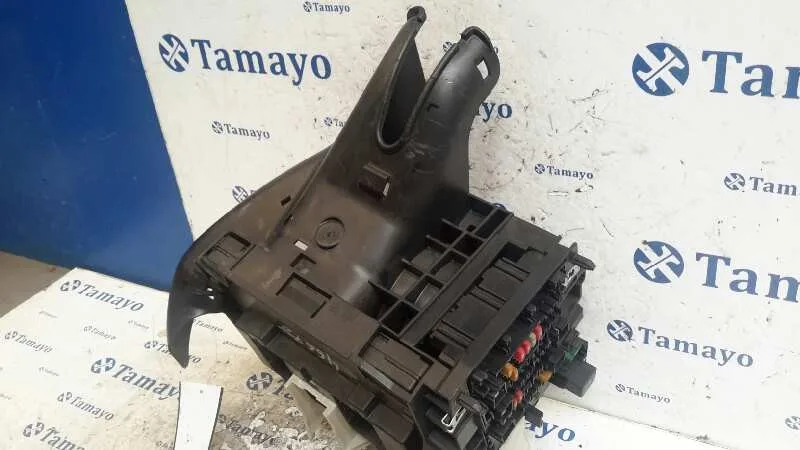 Caja Reles / Fusibles para Volkswagen Golf Vii Lim. (5G1)