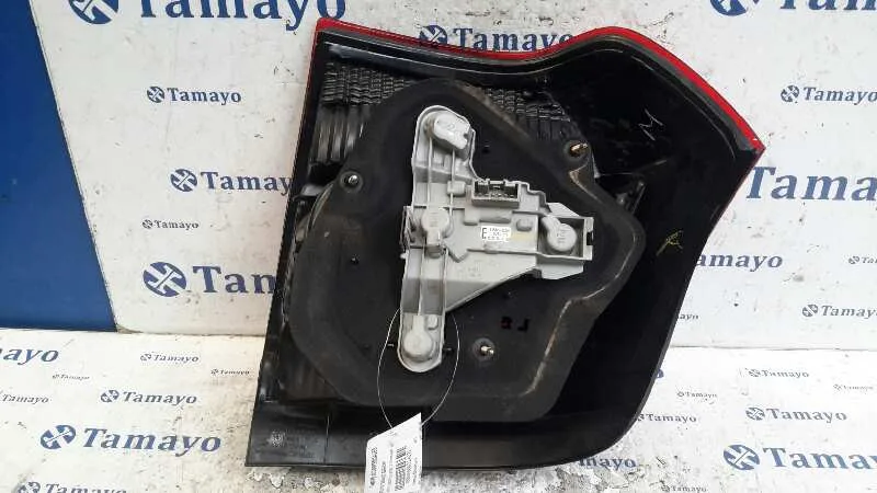 Piloto Trasero Izquierdo para Toyota Corolla (E12)