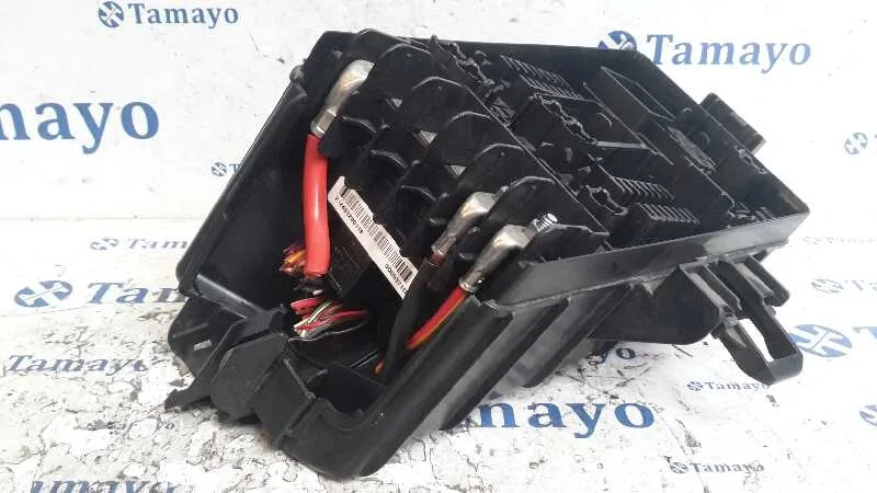 Caja Reles / Fusibles para Volkswagen Golf Vii Lim. (5G1)