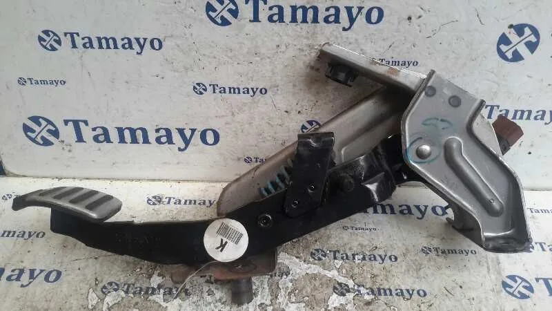 Pedal Embrague para Nissan Qashqai (J10)